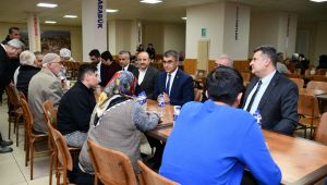 İlk iftar depremzedelerle yapıldı