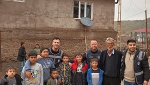 Karabük Emniyeti yaraları sarmaya yardım ediyor
