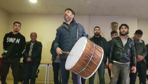 Karabük'de Davulcular Ramazan'a Hazır