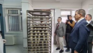 Öğrenciler günde 5 bin ekmek üretecek