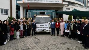 Öğrencilerin hazırladığı yardım kolileri Gaziantep'e gönderildi