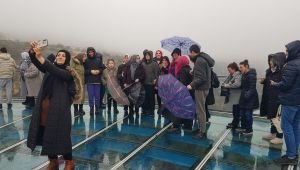 Otizmli çocuklar ve gençler aileleriyle Osmanlı kenti Safranbolu'yu gezdi