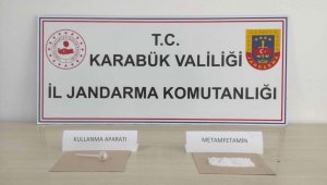 Karabük'te uyuşturucu operasyonu: 3 gözaltı
