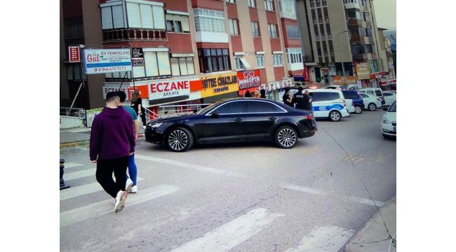 Otomobil ile motosiklet çarpıştı : 2 yaralı