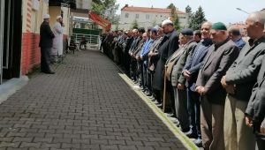 Oy kullandıktan sonra dönüş yolunda hayatını kaybetti
