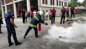 Safranbolu'da itfaiyeden sertifikalı eğitim