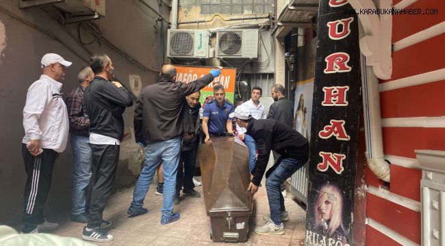 Şakalaşırken silahıyla kendini vuran şahıs hayatını kaybetti