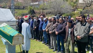 Silahlı vurulan genç kız Karabük'te toprağa verildi