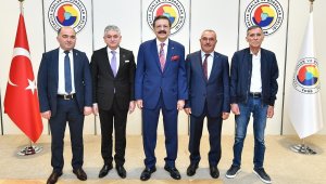 Başkan Acar, yeniden TOBB Turizm kuruluna seçildi