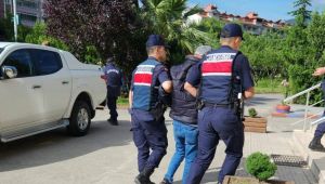 FETÖ mensuplarını yurt dışına kaçıran şüphelilere operasyon: 3 tutuklama