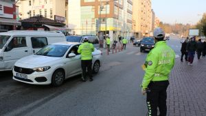 Karabük'te 771 sürücüye 1 milyon 731 bin 629 lira para cezası kesildi