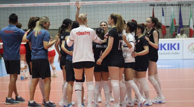 Türkiye Kadın Milli Takımı grup maçlarını lider olarak tamamladı