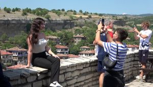 Yabancı milli sporcular Safranbolu'ya hayran kaldı