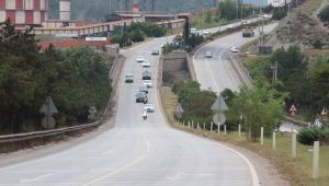 Erzurum'a atanan emniyet müdürü alkışlarla ve konvoyla uğurlandı