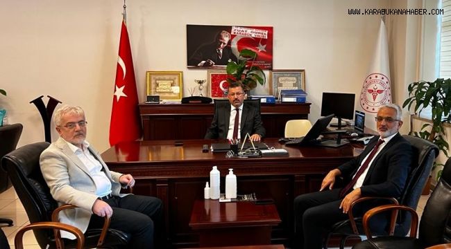 Karabük Üniversitesi Rektörü Prof. Dr. Fatih Kırışık, Karabük Eğitim ve Araştırma Hastanesinde incelemelerde bulundu.