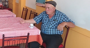Anne ve babasını bıçakladı