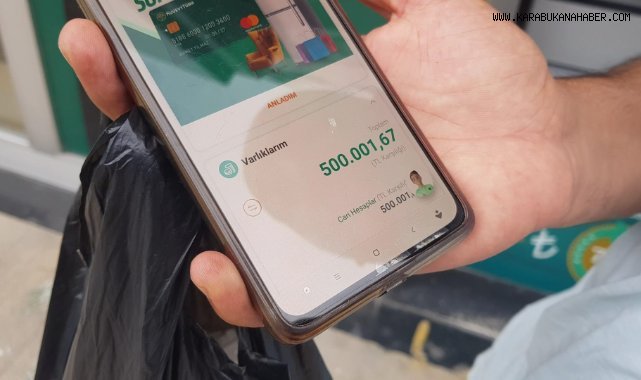 Güvenlik görevlisi hesabına yanlışlıkla gönderilen 500 bin lirayı sahibine iade etti
