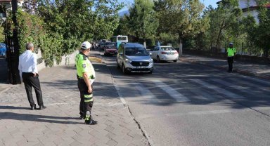 Karabük'te okul önlerinde denetimler artırıldı