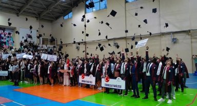KBÜ 2022-2023 eğitim öğretim yılı mezunlarını veriyor