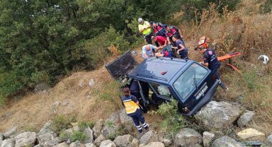 Kontrolden çıkan otomobil şarampole uçtu: 2 yaralı