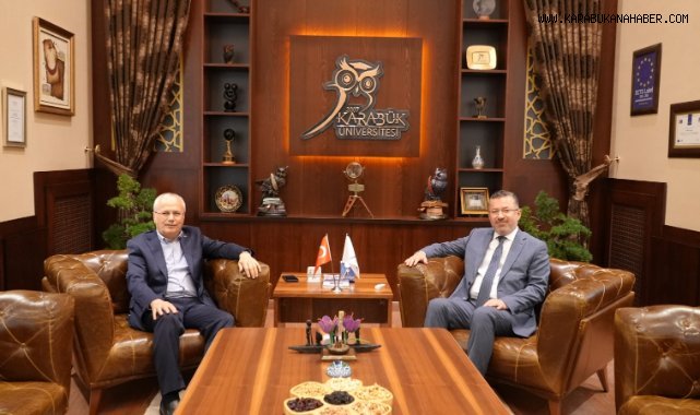 AK Parti Dış İlişkiler Başkan Yardımcısı Mehmet Ceylan Karabük Üniversitesi Rektörü Prof. Dr. Fatih Kırışık’ı Ziyaret Etti