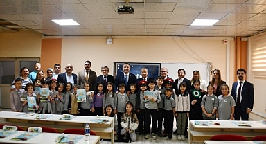 İlkokul öğrencilerine oyunlu hemzemin geçidi eğitimi