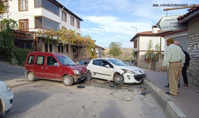 Karabük'te trafik kazası : 2 yaralı
