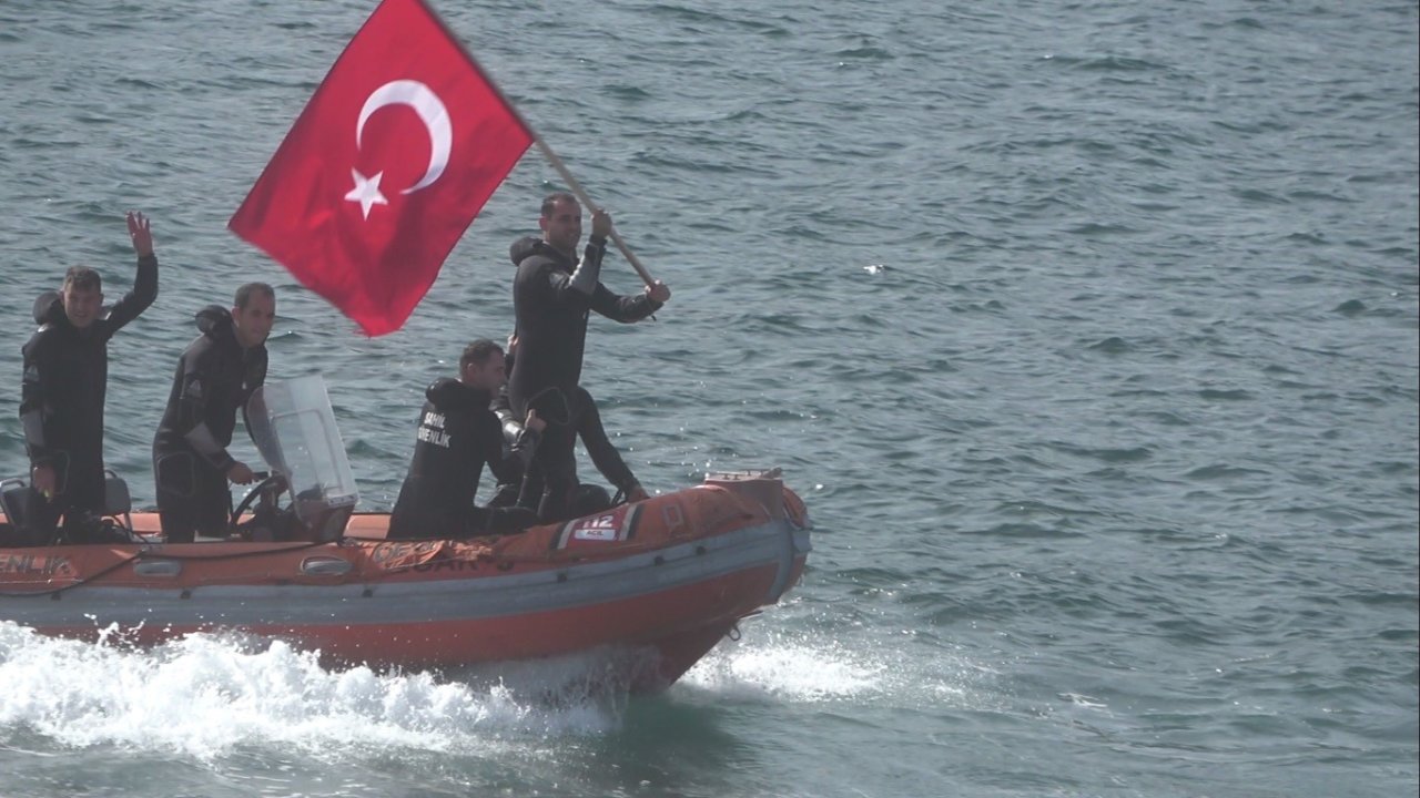 Karadeniz'de nefesleri kesen gösteri