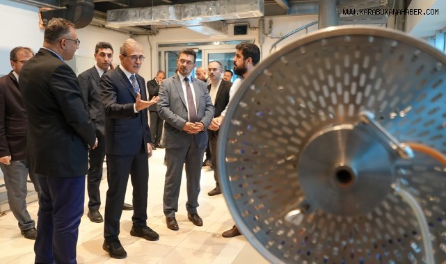 KARDEMİR Yönetim Kurulu Başkanı Prof. Dr. İsmail Demir, Karabük Üniversitesi Demir Çelik Enstitüsünü ziyaret etti.