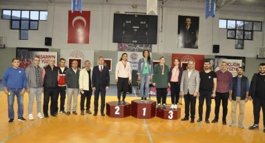 Safranbolu'da Dart Turnuvası düzenlendi