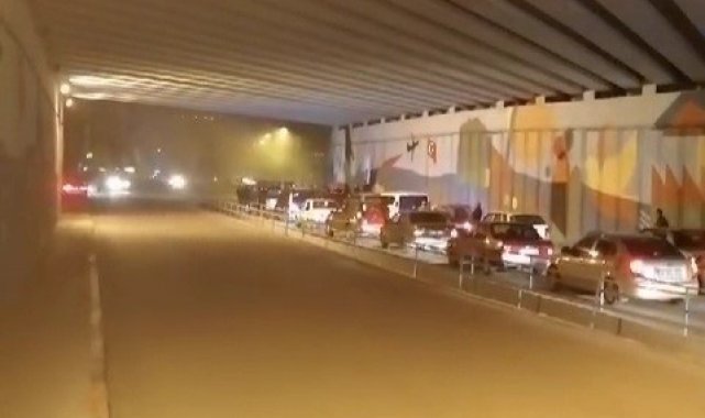 Yolu kapatan asker uğurlama konvoyundan havaya ateş açıldı