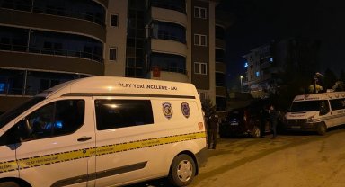 Ablasıyla birlikte yaşadığı evde ölü bulundu