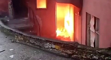 Evin deposunda çıkan yangın maddi hasara yol açtı