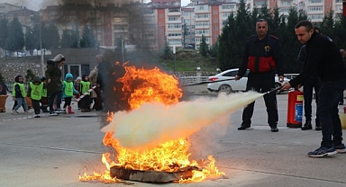 Karabük'te yüksek binalar için yangın ve tahliye tatbikatı