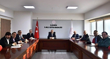 Milli Eğitim'de haftalık değerlendirme toplantısı