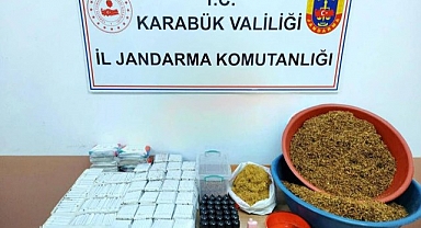 Karabük'te 8 bin 700 makaron ile 6 bin 600 gram tütün ele geçirildi