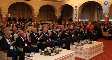 KBÜ'lü akademisyene