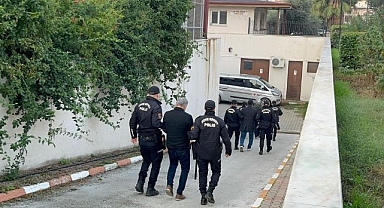 Araması bulunan 17 şahıs tutuklandı