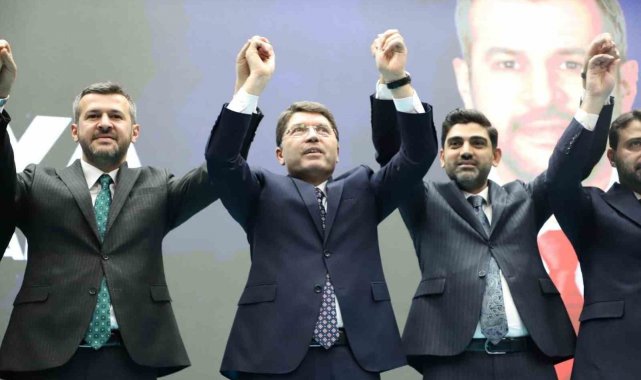 Adalet Bakanı Tunç'tan Çetinkaya'nın projelerine tam destek