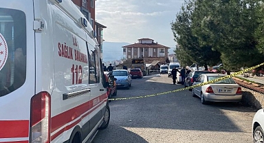 Duvardan düşen genç kadın hayatını kaybetti