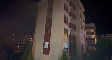 Şömine yakarken yangın çıkardılar