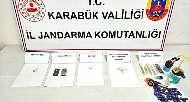 Tomruk yerine uyuşturucu taşımışlar