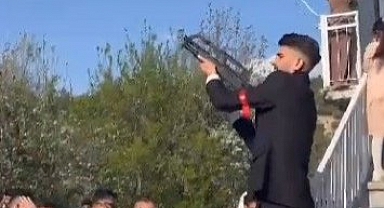 Gelin ve damat silahla ateş açtı