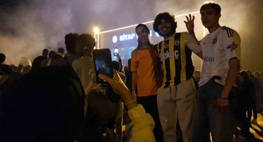 Karabük'te şampiyonluk kutlamasından renkli görüntüler