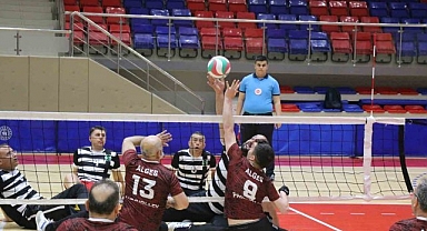 Oturarak Voleybol Süper Lig 1. Etap mücadeleleri Karabük'te başladı