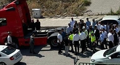 Düğün konvoyundaki tır sürücülerine para cezası