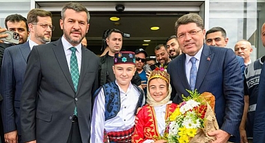 Bakan Tunç'tan Çetinkaya'ya övgü dolu sözler