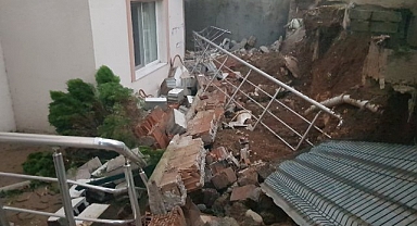 Karabük'te sitenin istinat duvarı çöktü