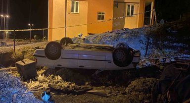 Şarampole yuvarlanan otomobilin sürücüsü alkollü çıktı